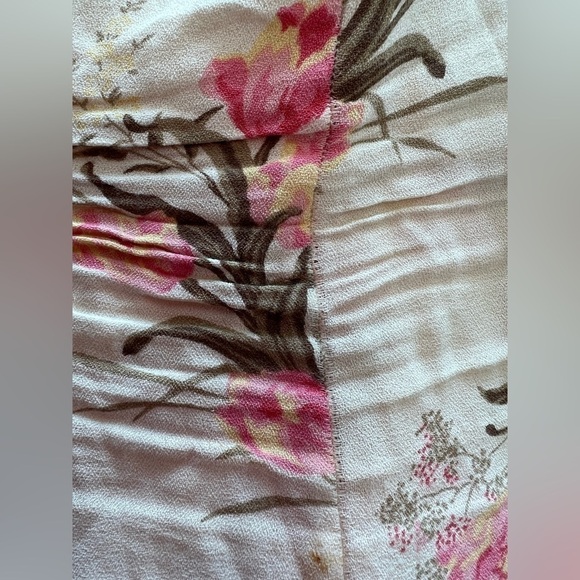 Reformation vollare dress in Leila - Picture 8 of 16